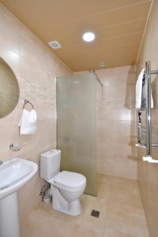 The Nut Guest House Yerevan Ngoại thất bức ảnh