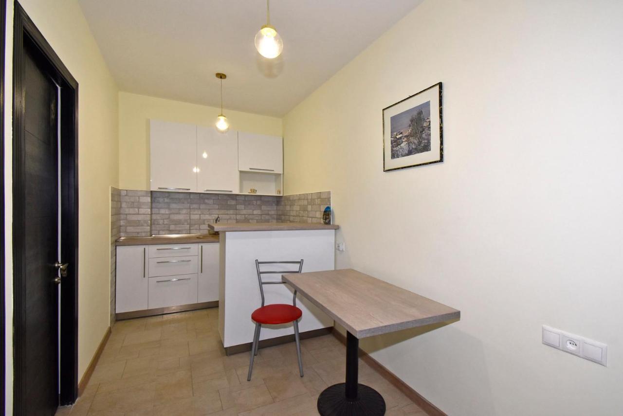The Nut Guest House Yerevan Ngoại thất bức ảnh